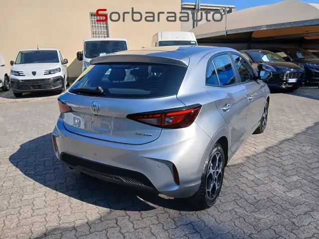 MG MG3 view 5