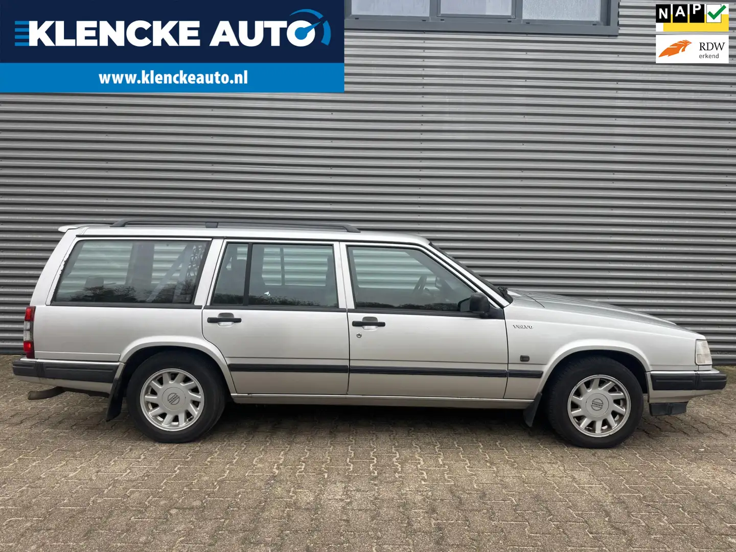 Volvo 940 2.3 Exclusive-Line Automaat Cruise ctrl 135PK 7-pe Grijs - 1