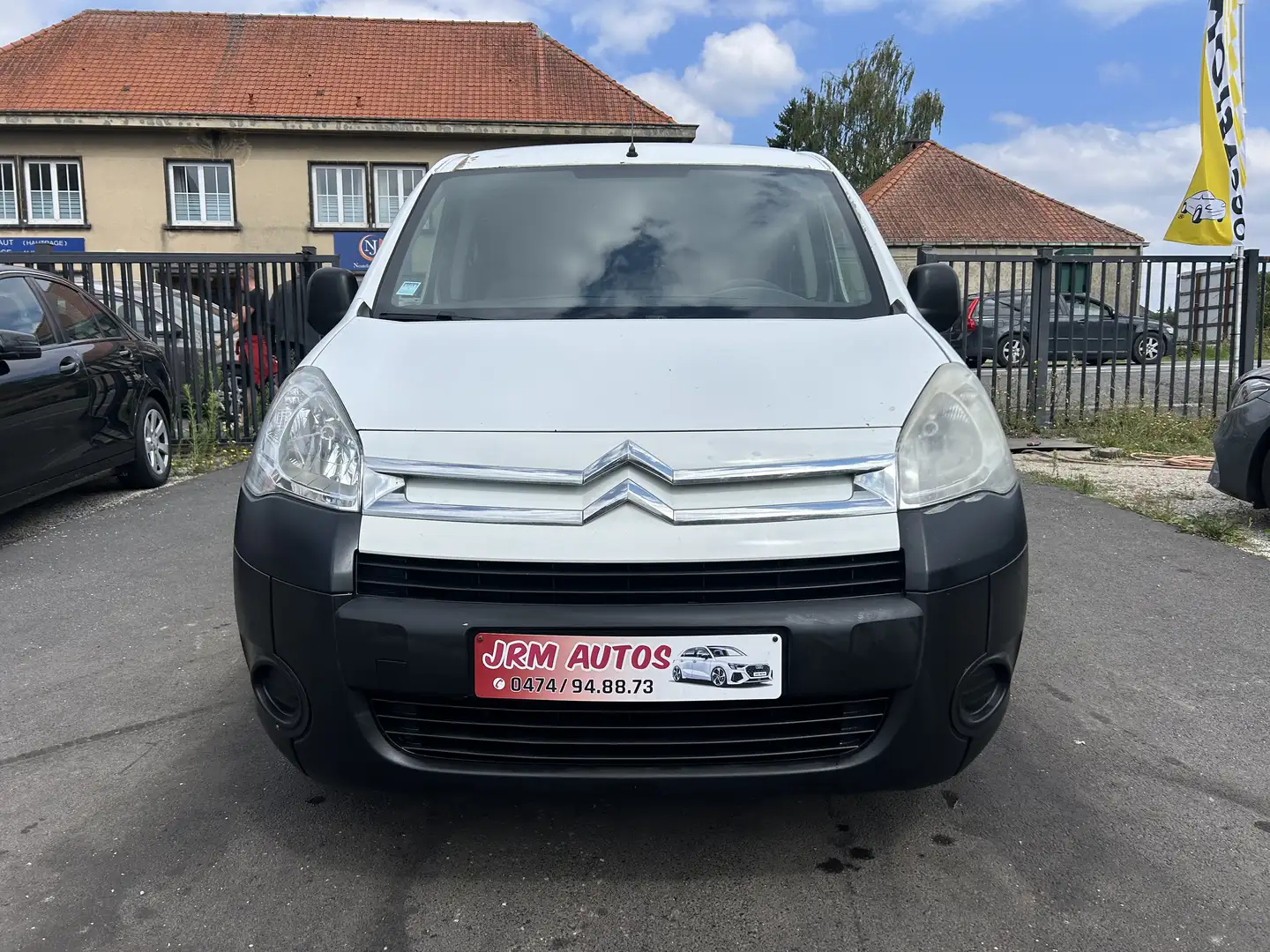 Citroen Berlingo 1.6 HDi Utilitaire Euro 5 ** GARANTIE 12 MOIS ** Blanc - 2