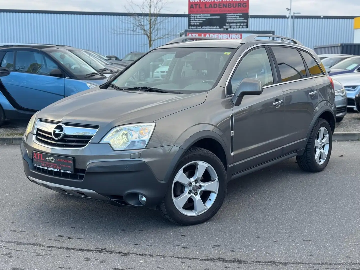 Opel Antara Cosmo 4x4 Braun - 1