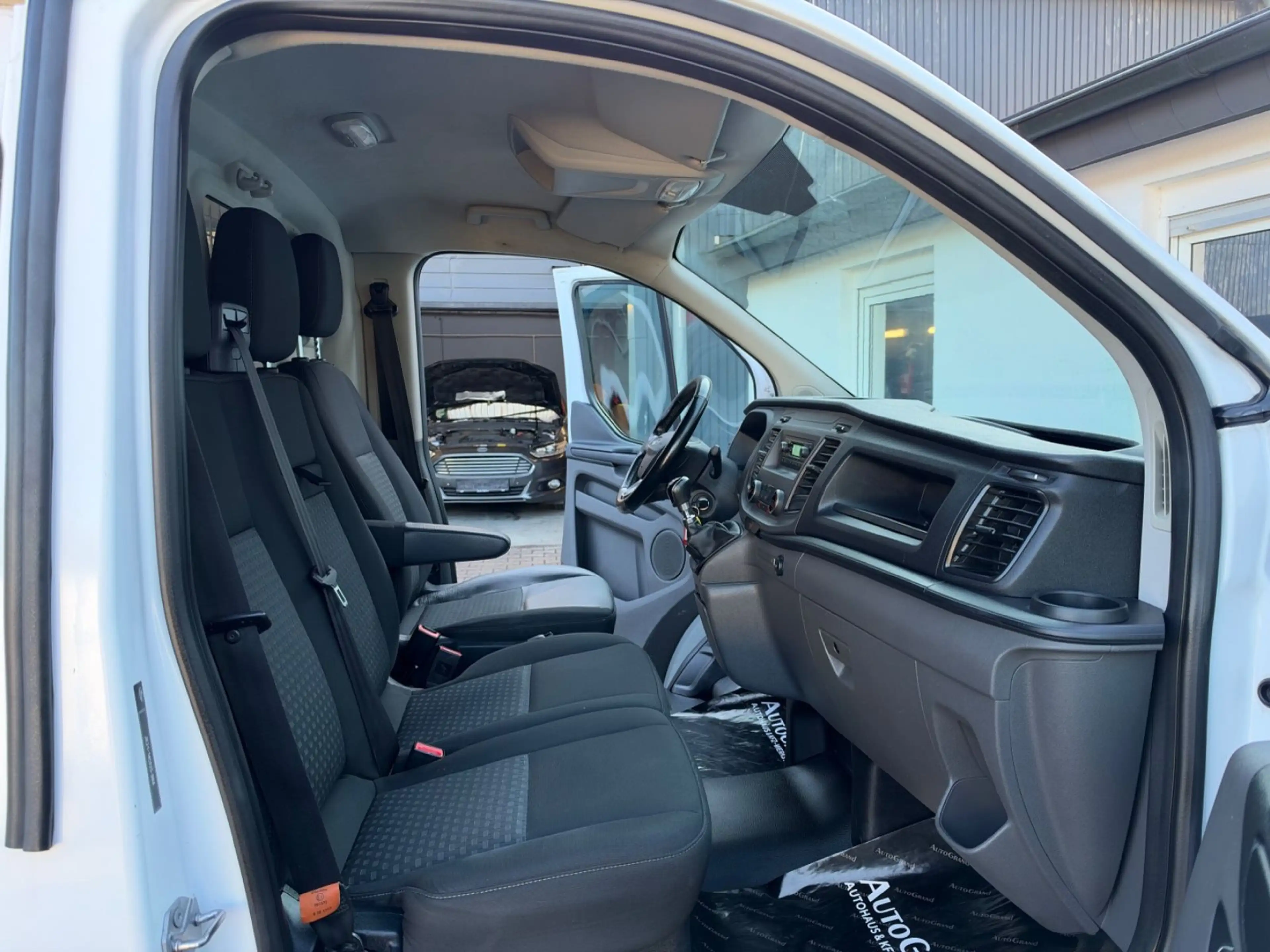 Ford Transit Custom KastenL1 Trend*Klima*Tempomat*AHK — photo 15