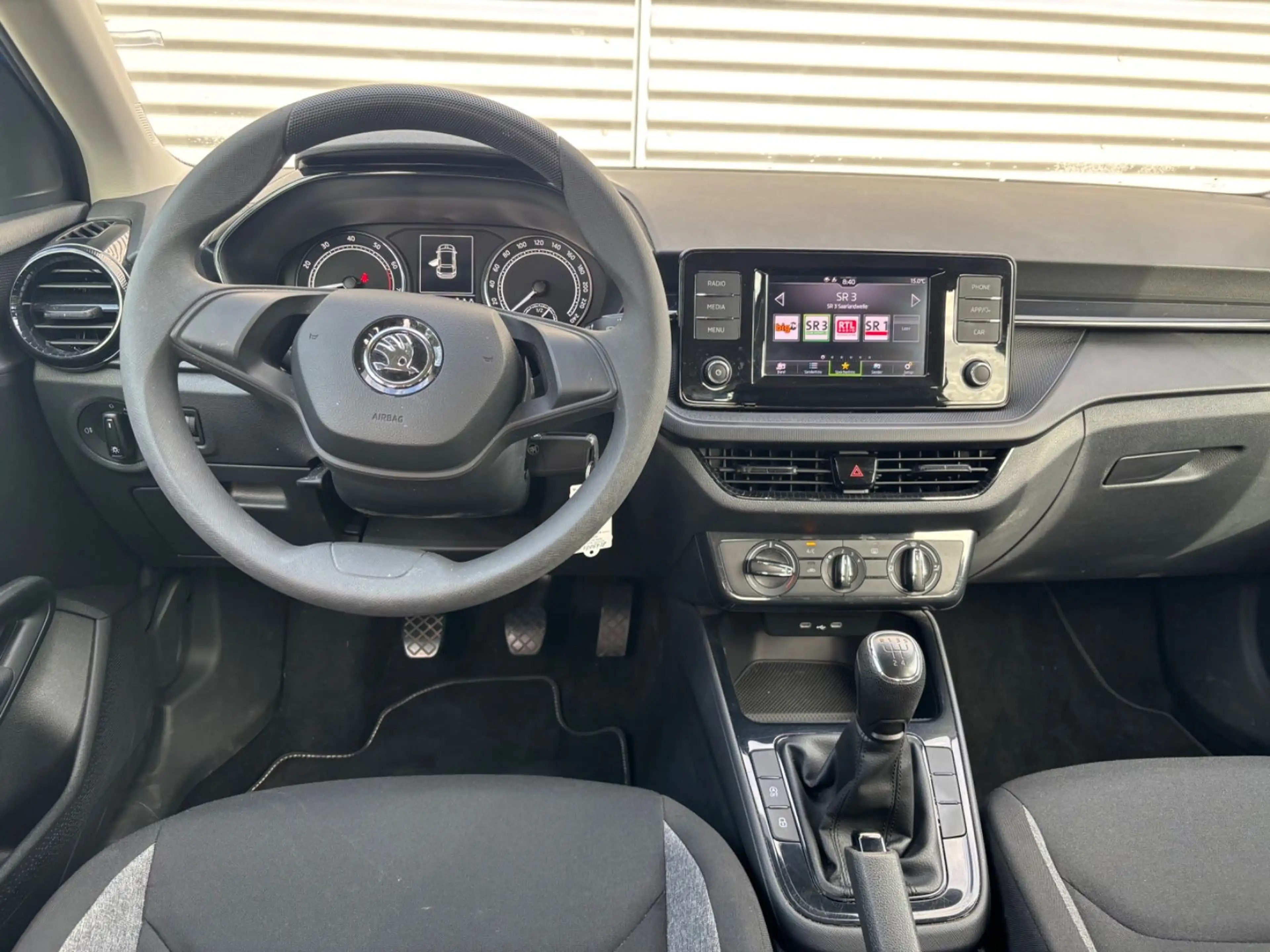 Skoda Fabia Active 1.0 TSI — photo 9