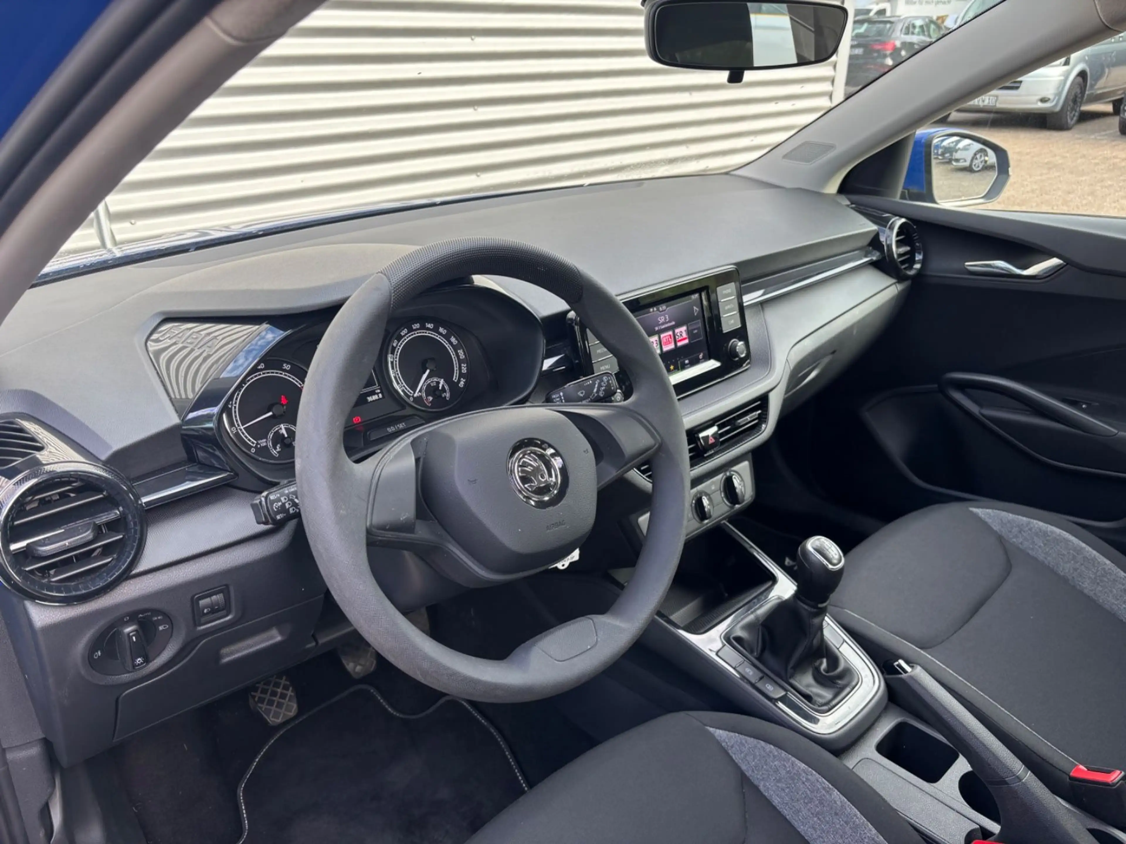 Skoda Fabia Active 1.0 TSI — photo 7
