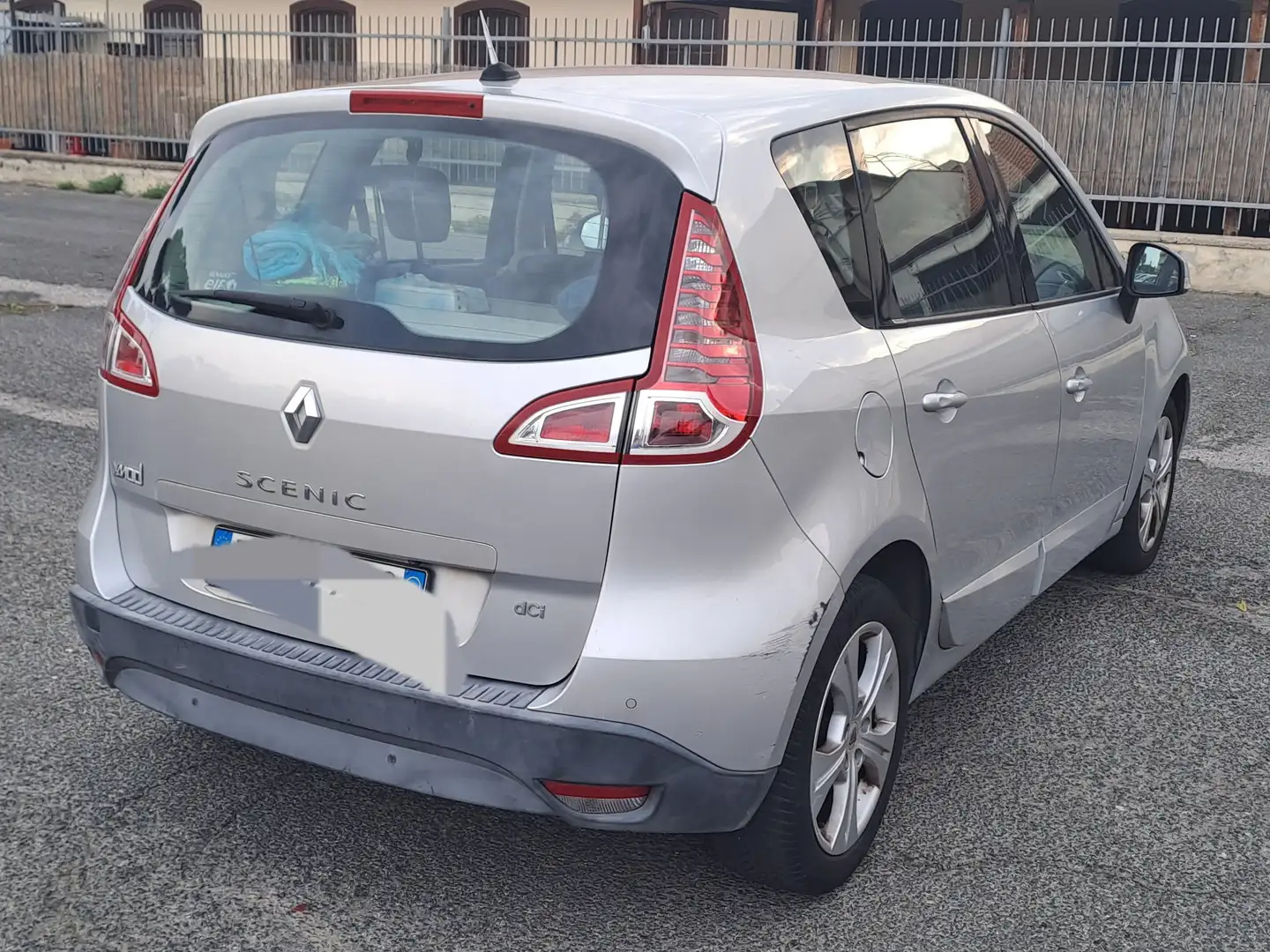 Renault Scenic Scenic III X-Mod 2009 X-Mod 1.5dci Dynamique 110cv Ezüst - 1