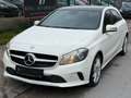 Mercedes-Benz A 220 CDI /BlueEfficiency/AUTOM/NAVI/PANO/LEDER/ Blanc - thumbnail 1