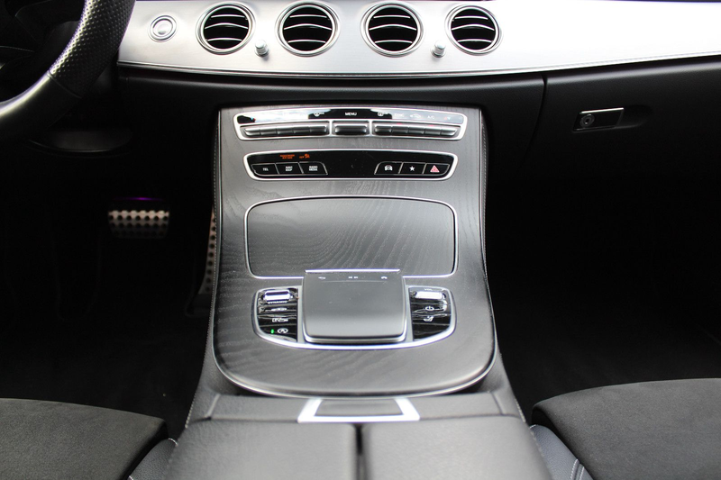 Mercedes-Benz E 400 d 4-Matic AMG Line (PANORAMADACH,HEAD-UP) — photo 13