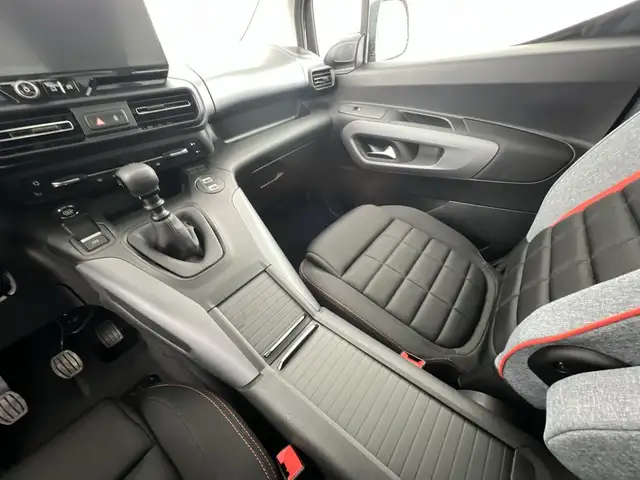 Citroen Berlingo view 14