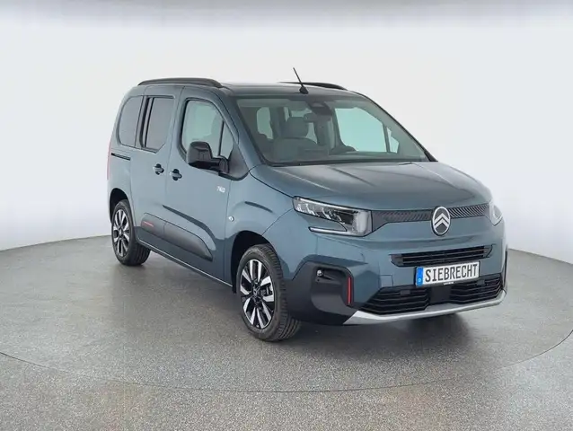 Citroen Berlingo view 3