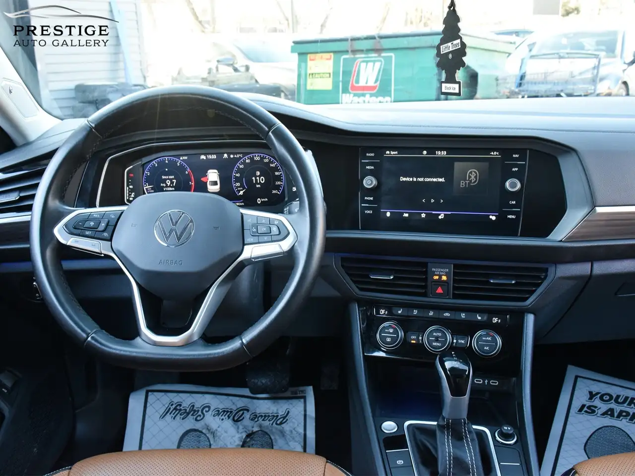 Volkswagen Jetta снимка Volkswagen Jetta