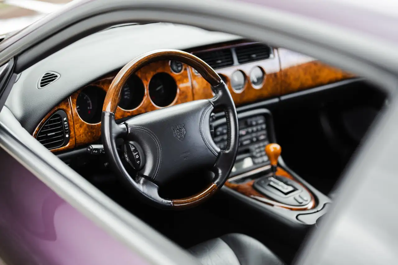 Jaguar XK8 4.0 V8 Coupé | Airco (automatisch) | Gelaagde voor, foto 11