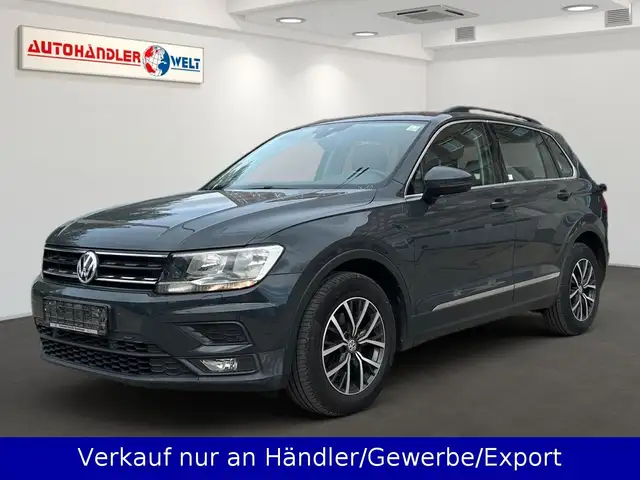 Volkswagen Tiguan 2.0 TDI 1.Hand Klima SHZ Navi PDC AHK