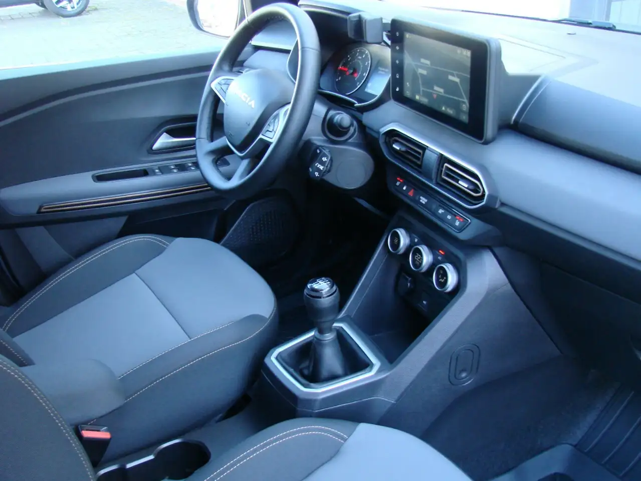 Dacia Jogger 1,0TDCi LPG Stepway Extreme+ Tempomat Kamera 15