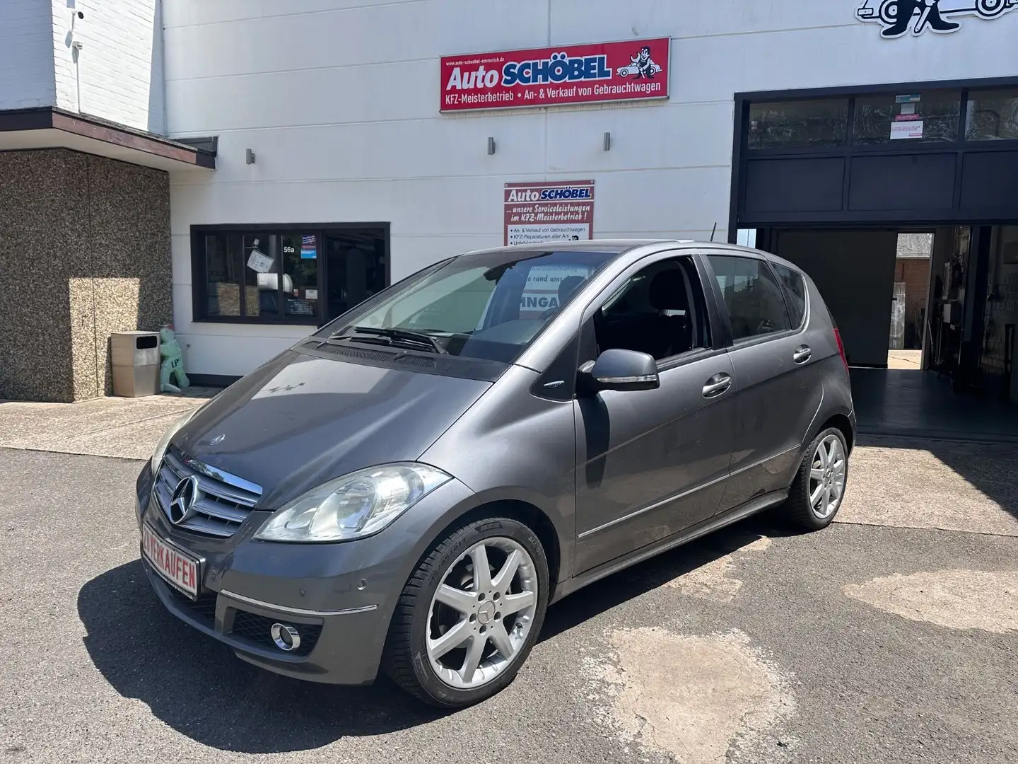 Mercedes-Benz A 180 A -Klasse180CDI-Klima-Tempmat-SH-Allwetter Grau - 1