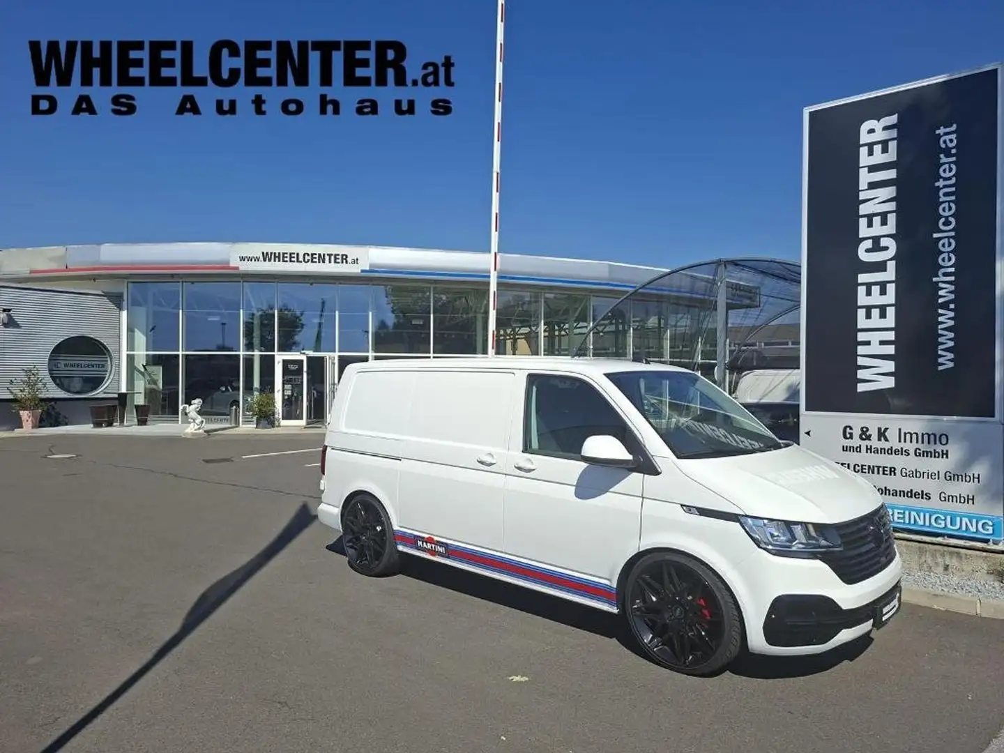 Volkswagen T6.1 Transporter Kasten 2.0 TDI * GEWINDEFAHRWERK * 22" RÄDER Weiß - 1