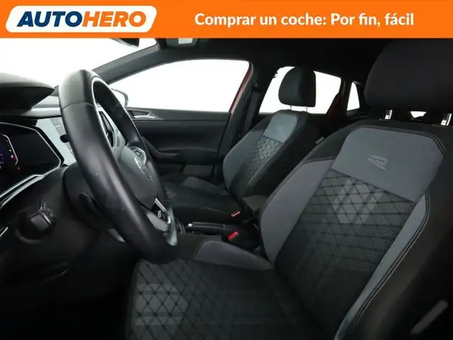 Volkswagen Polo view 11