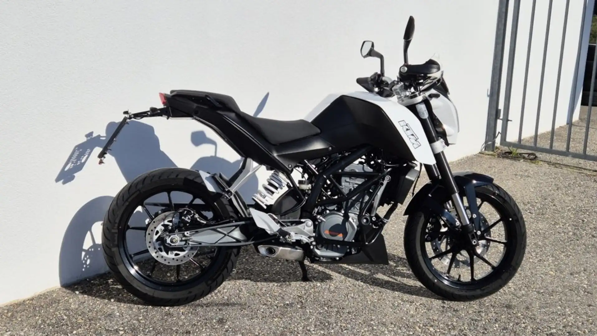 KTM 125 Duke Duke 125 Weiß - 2