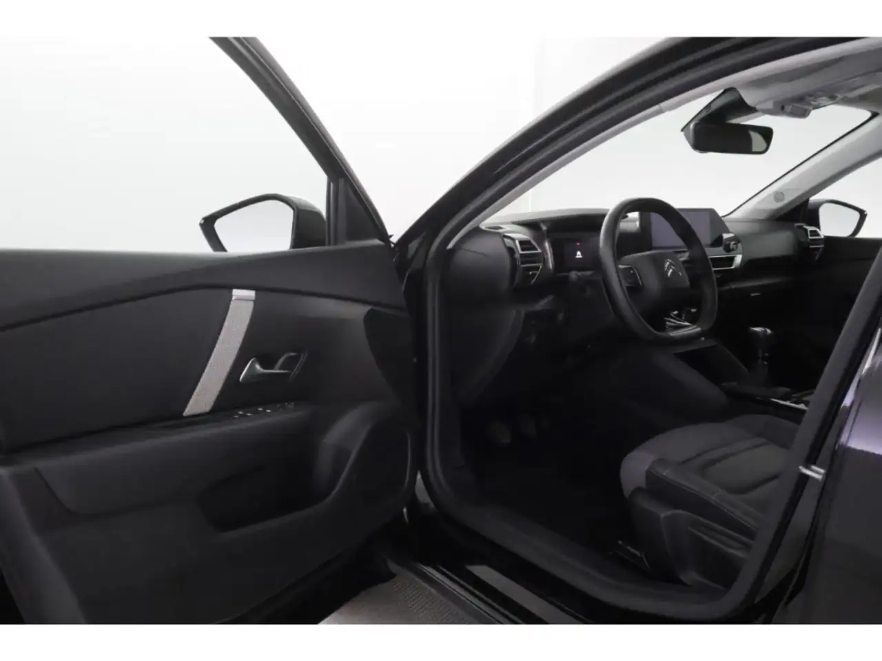 Citroen C4 1.2PureTech 130 Max+LED+KAMERA+NAVI+HUD 16
