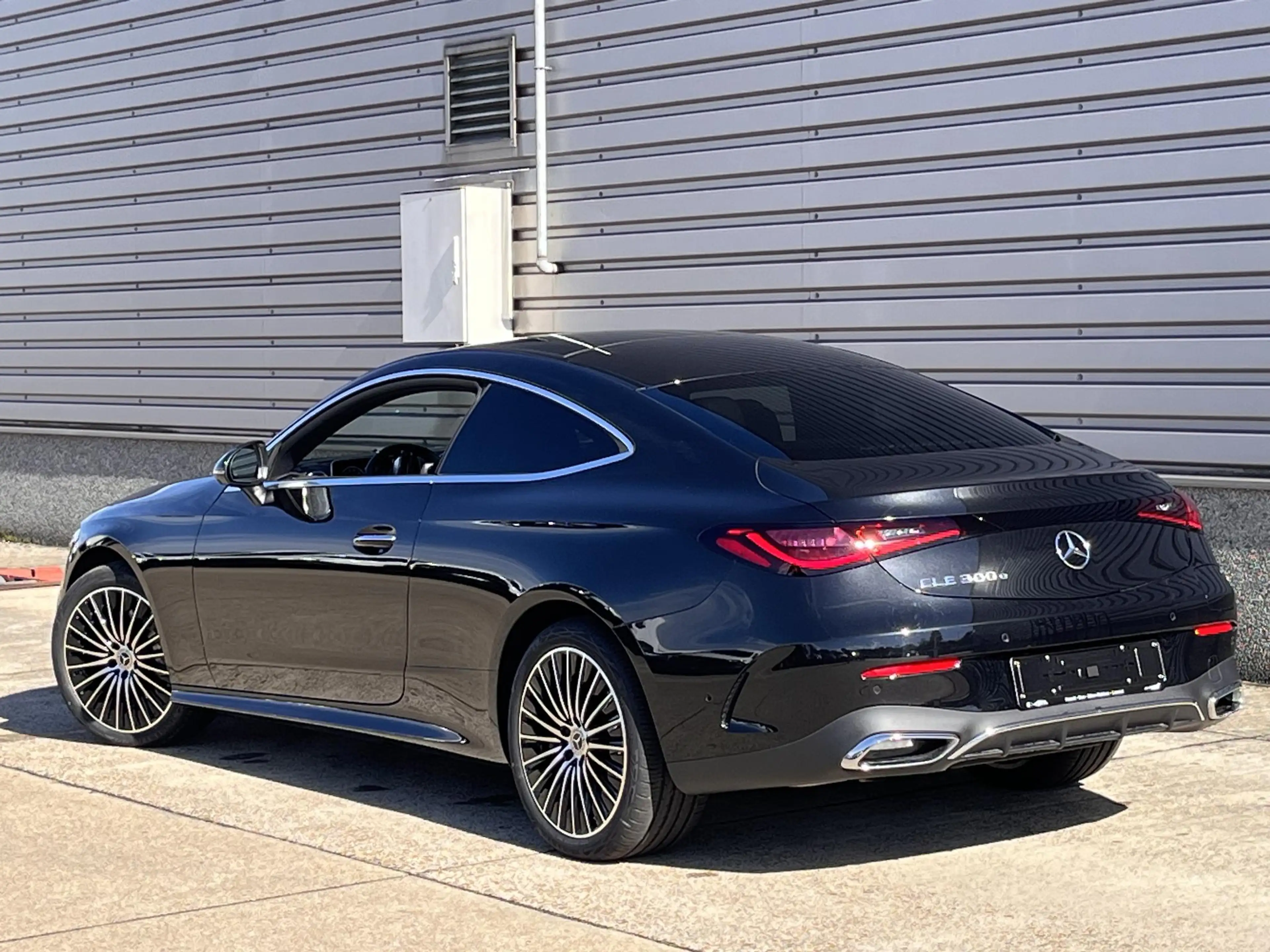 Mercedes-Benz CLE 300 Coupé e AMG Plugin hyb 13 gr Co2 — photo 6