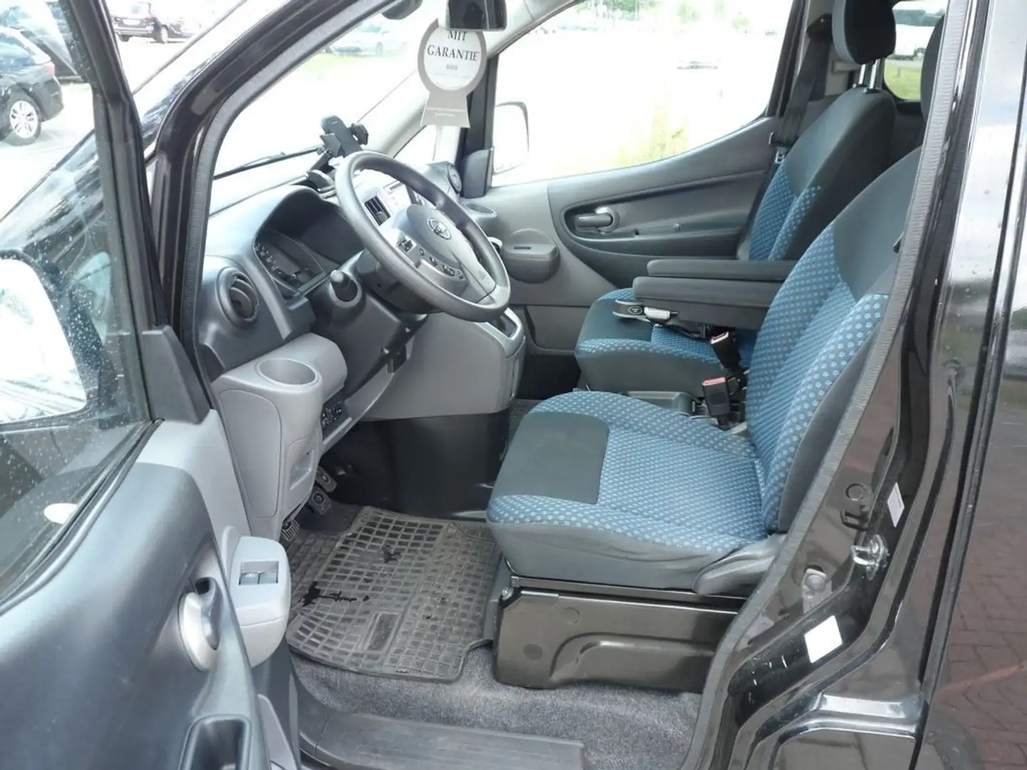 Nissan NV200 1.5 dCi 110CV Bus Negru - 2