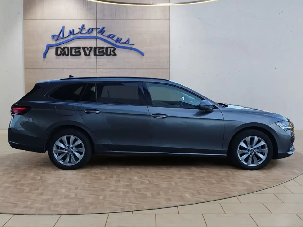 Skoda Superb Combi 2,0TDI DSG Navi/DCC/ACC/Kamera/Sitzhz. **, миниатюра 7