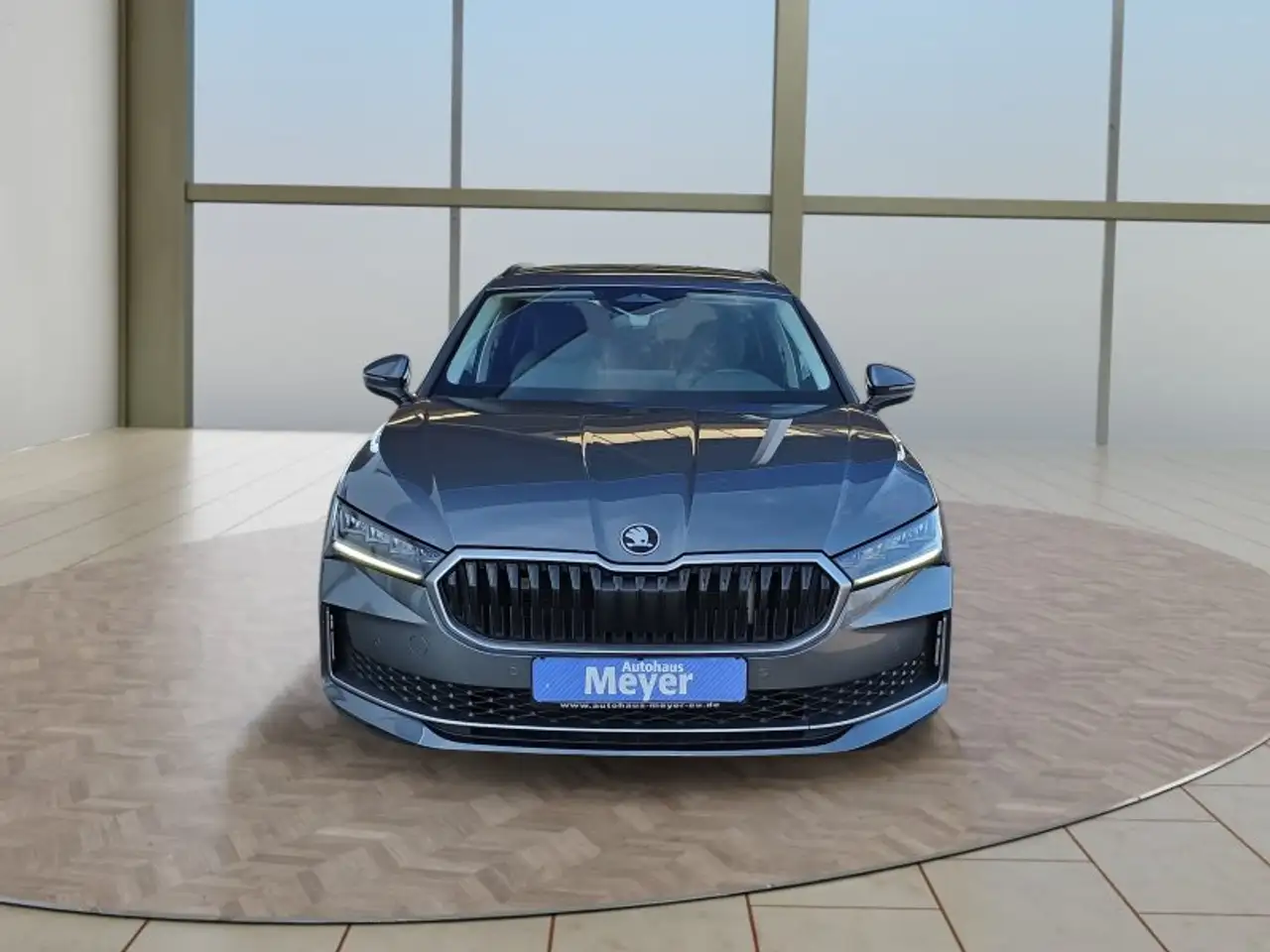 Skoda Superb Combi 2,0TDI DSG Navi/DCC/ACC/Kamera/Sitzhz. **, миниатюра 10