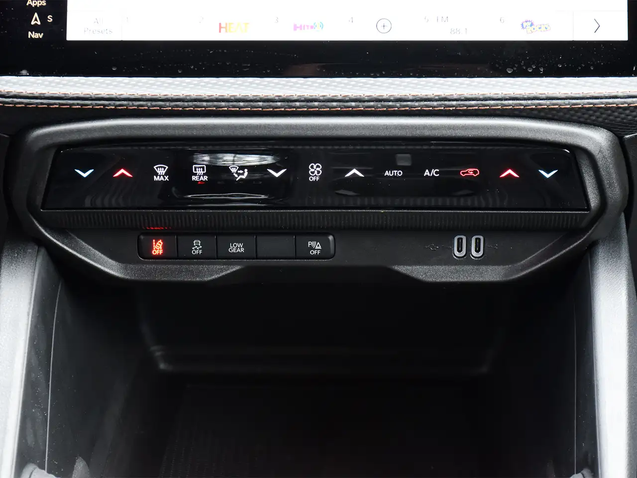Jeep Cherokee снимка Jeep Cherokee
