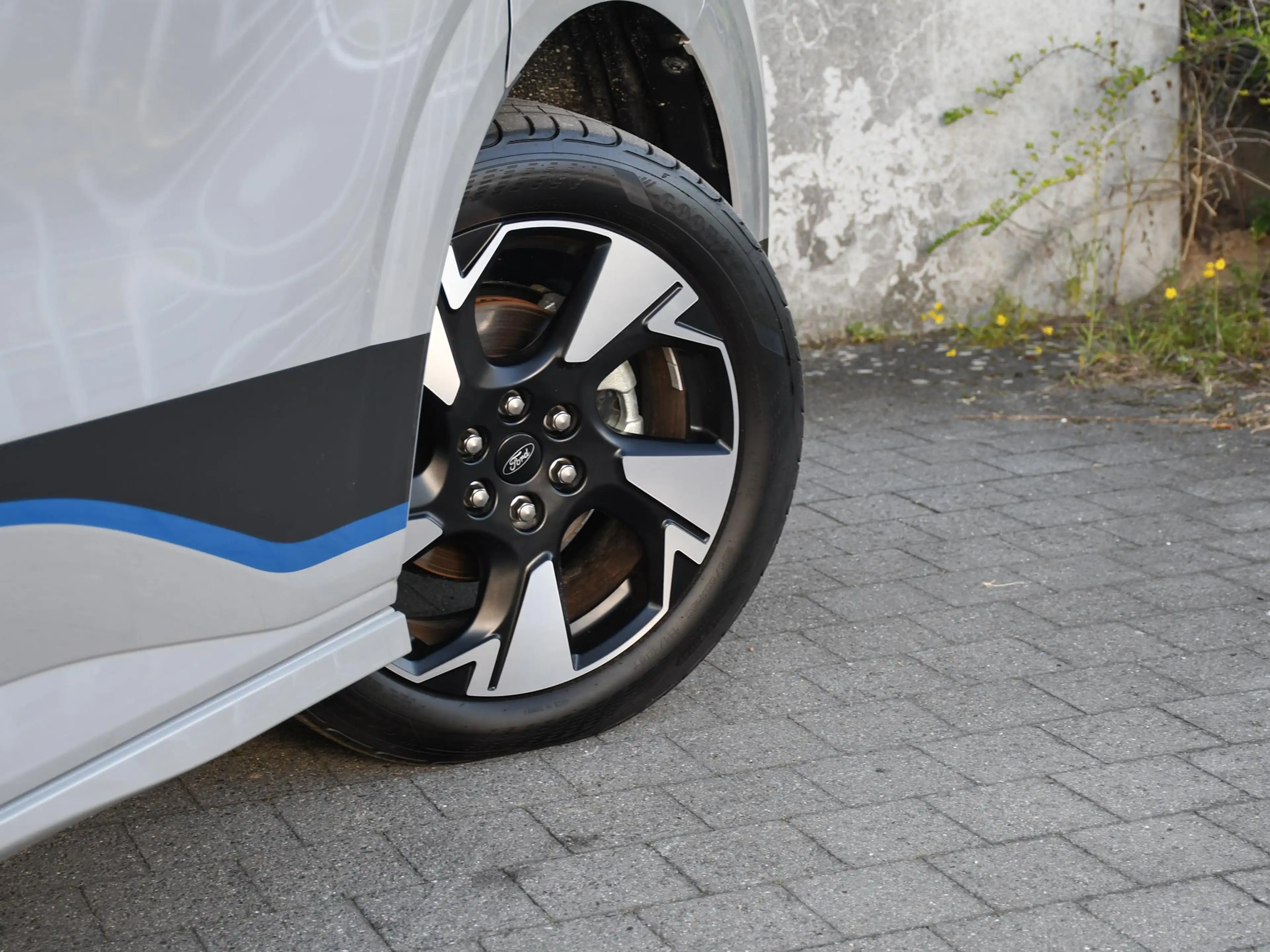 Ford Transit Custom 320 Sport L2H1 Plug in-Hybrid 233pk Automaat 19''L — photo 7