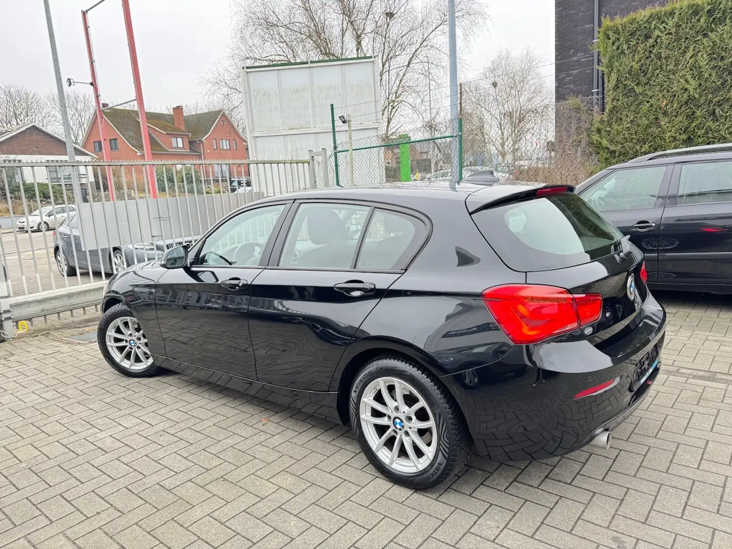 BMW 116 d EfficientDynamics Edition - Bi Xénon - Euro 6 Zwart - 2
