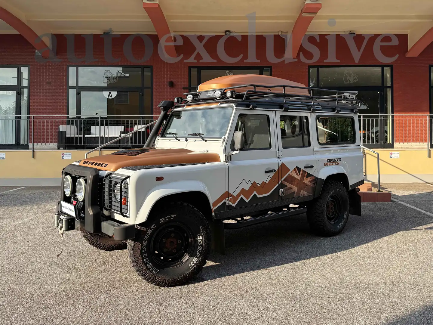 Land Rover Defender Defender 110 EXPEDITION LIMITED EDITION Blanc - 1