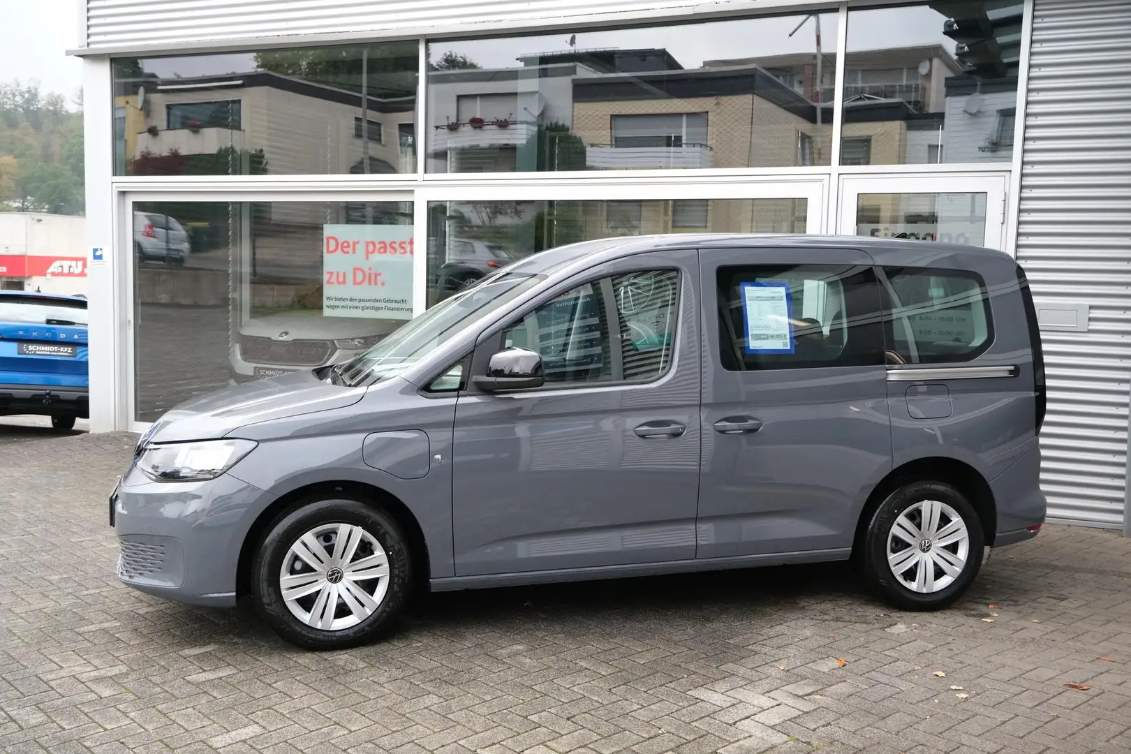 Volkswagen Caddy eHybrid Anhängerkupplung App-Connect Winterpake... Grau - 2