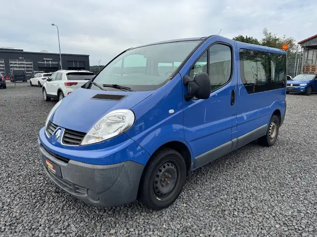 Renault Trafic Combi L1H1 2,7t  *Verglast *Aus 2. Hand*