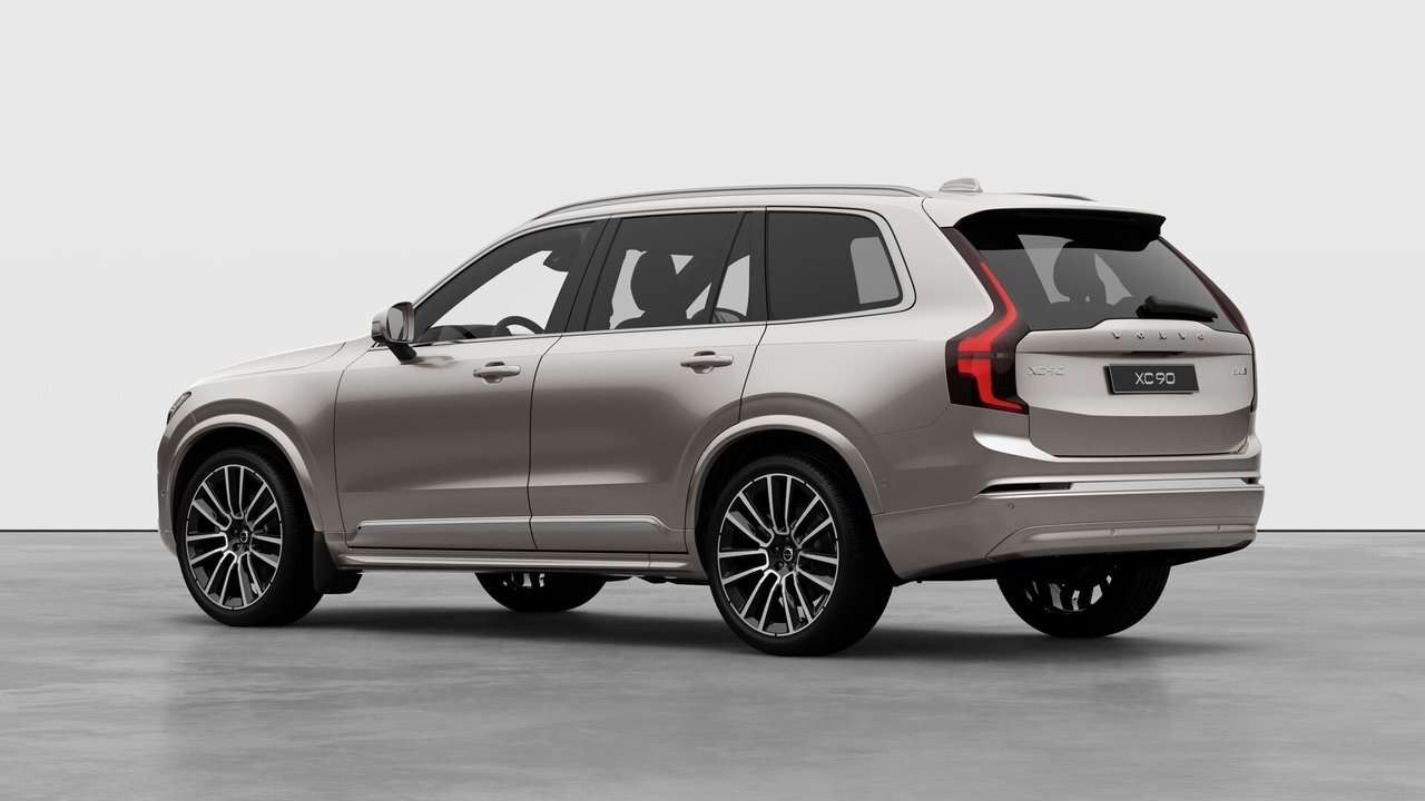 2026 Volvo XC90 Ultra 6-Seater (Bright Theme) alt 2
