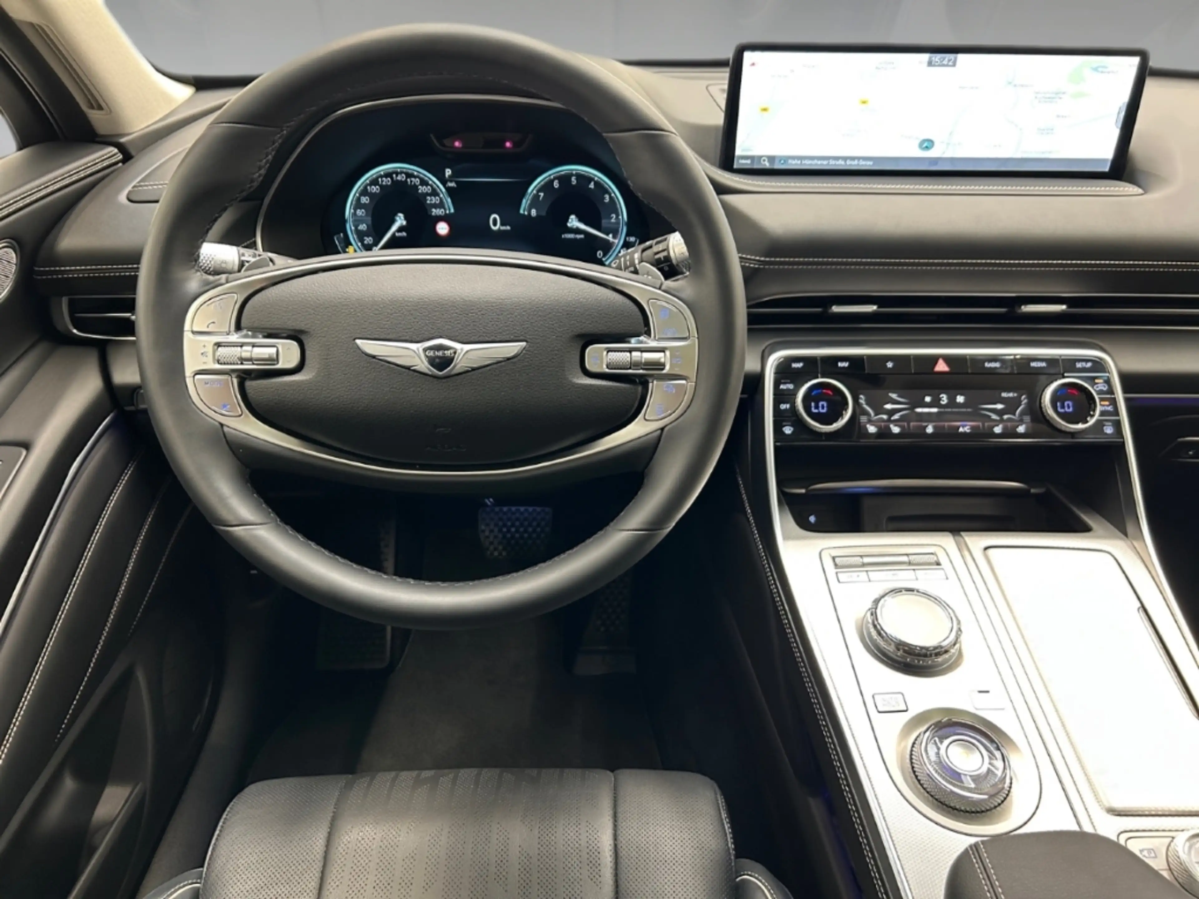 Genesis GV80 Sport 4WD — photo 11