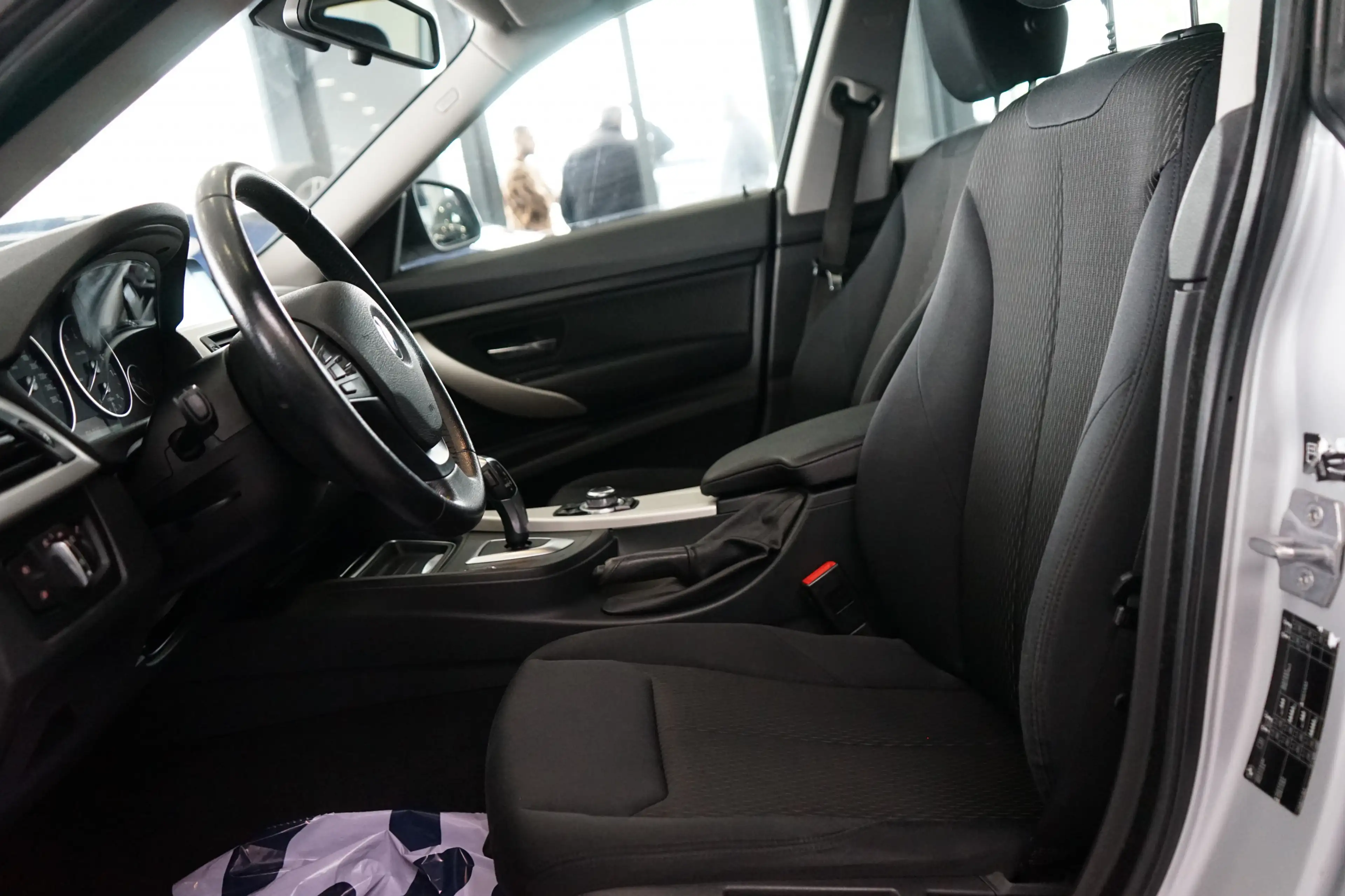 BMW 328 NAVI+PDC+KLIMA+SITZHEIZUNG+TEMPOMAT — photo 12