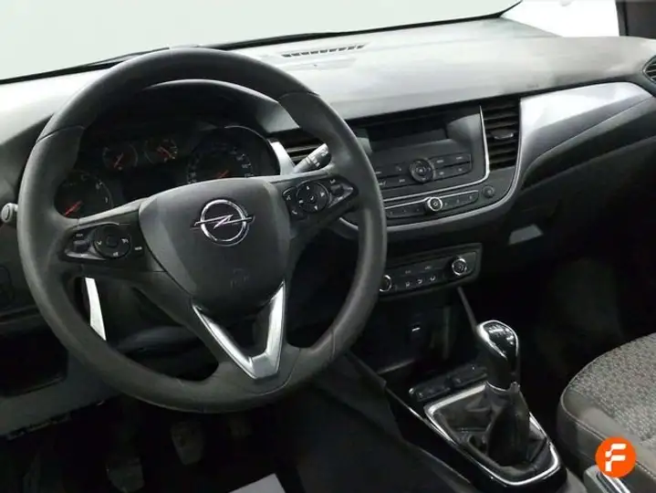 Opel Crossland 2021, foto 19