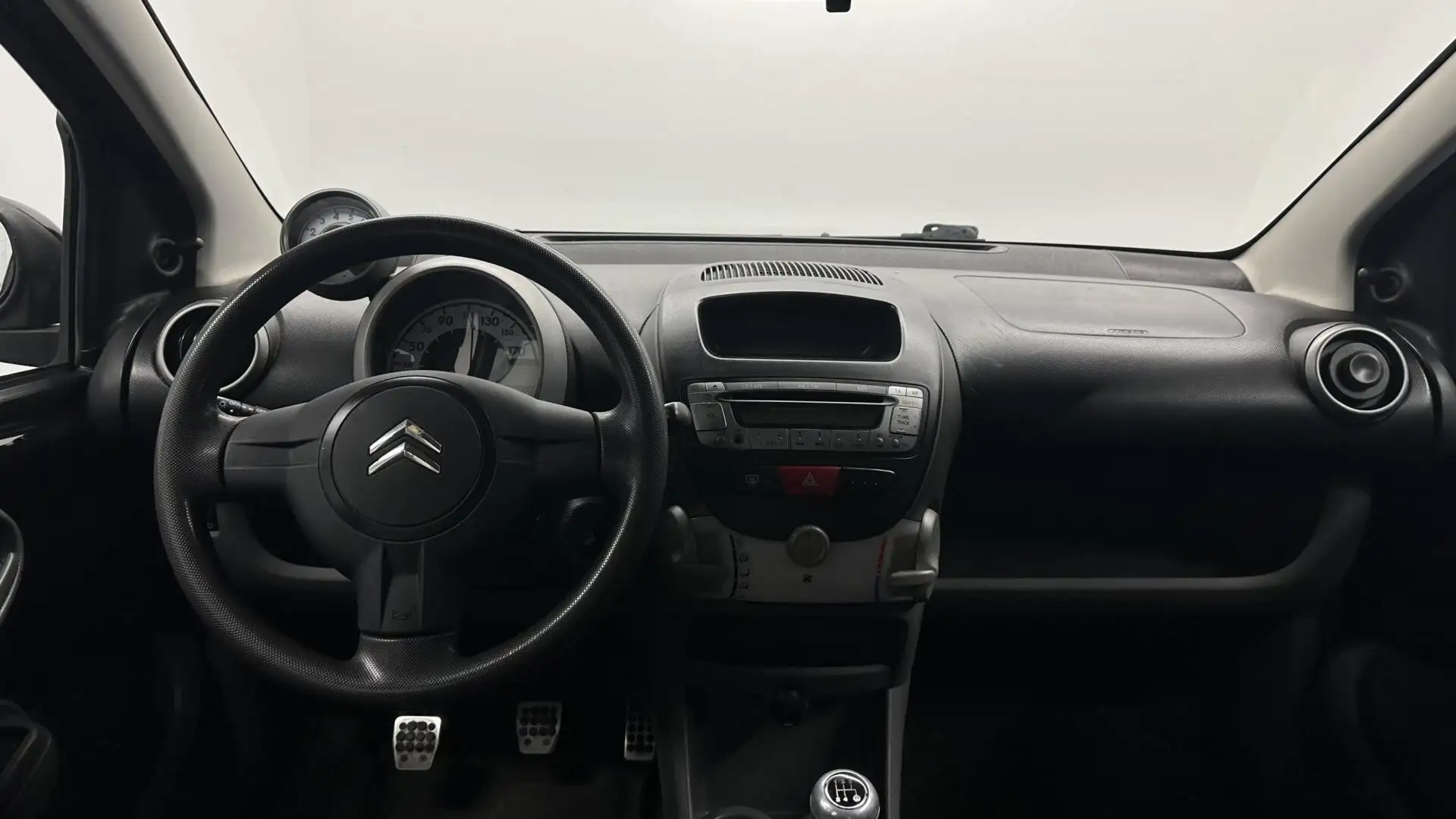 Citroen C1 1.0-12V Ambiance 5 DEURS ELEKTRISCHE RAMEN. Schwarz - 2