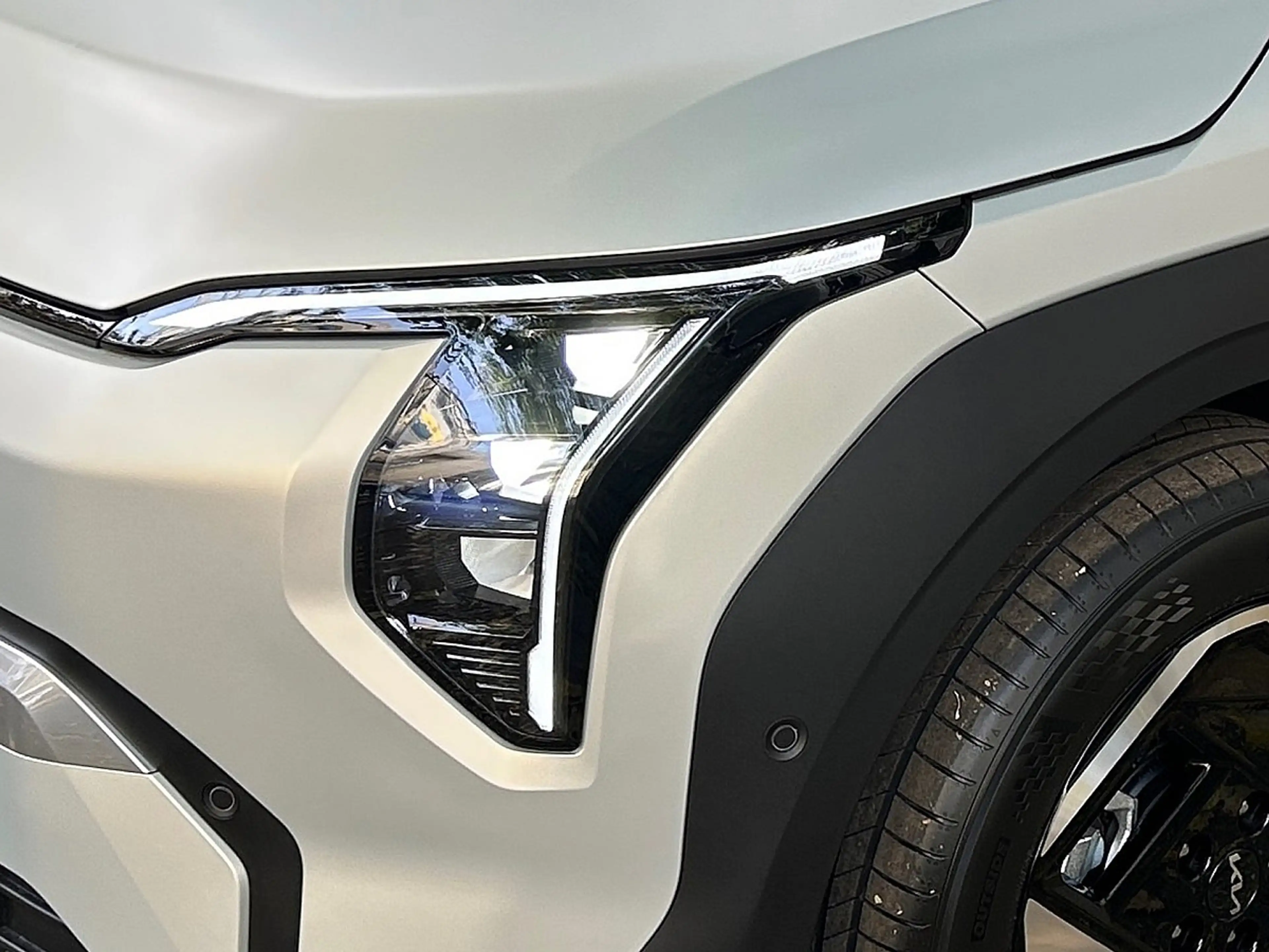 Kia EV3 FWD 81,4kWh Long Range Earth plus| AUTO WIEN — photo 6