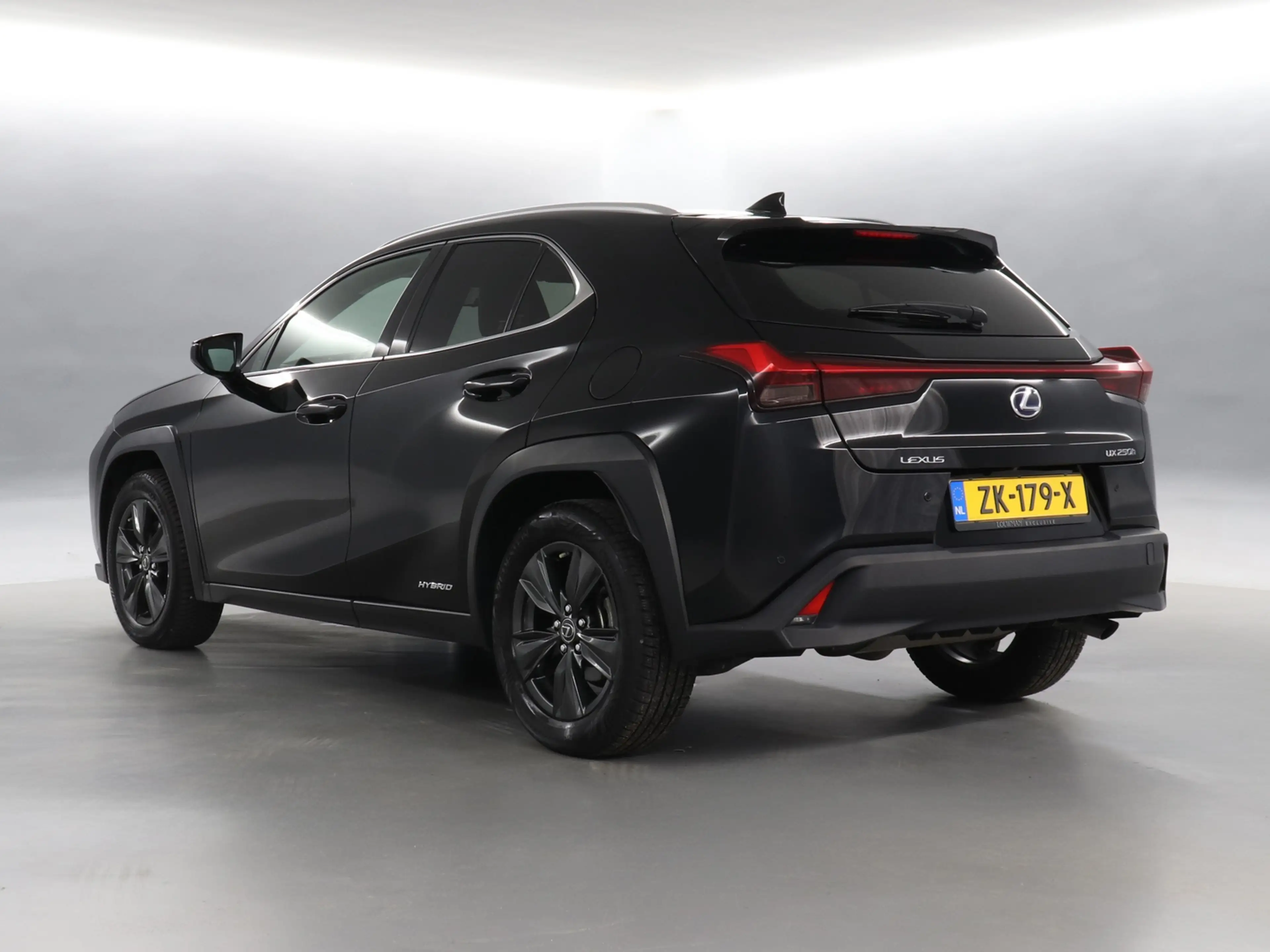 Lexus UX 250h First Edition | Lederen Bekleding | Stoelverwarmin — photo 4
