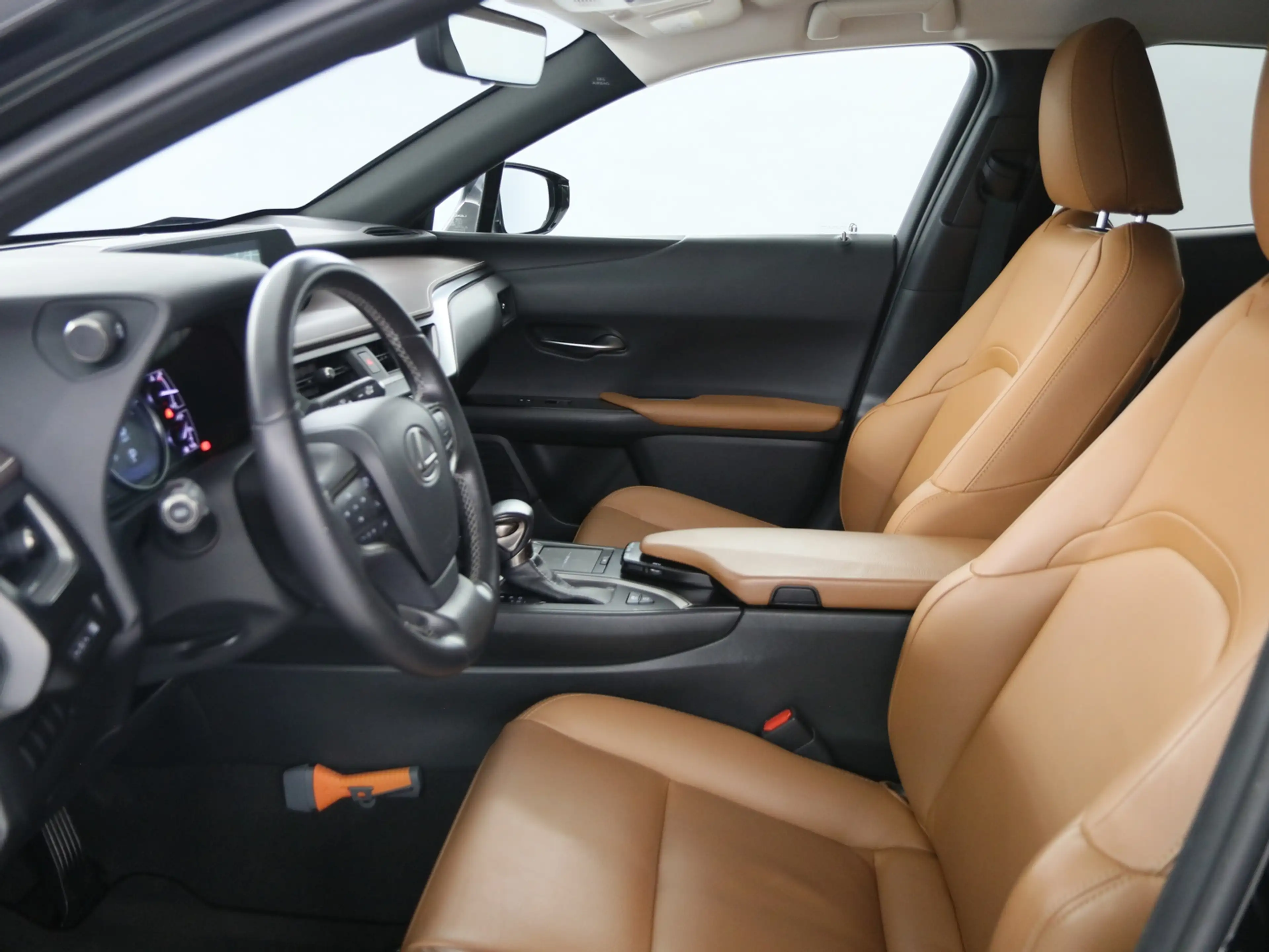 Lexus UX 250h First Edition | Lederen Bekleding | Stoelverwarmin — photo 10