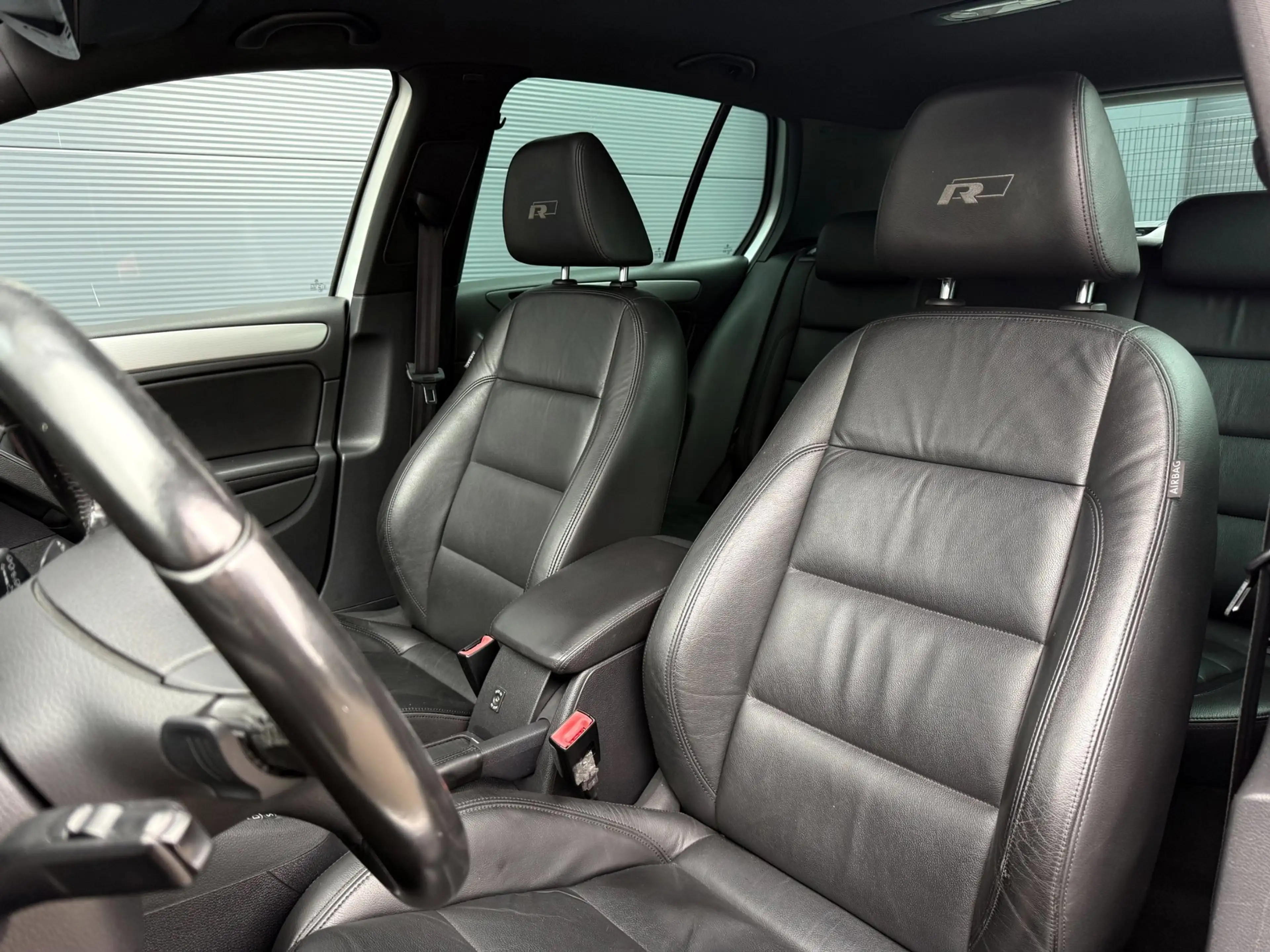 Volkswagen Golf 1.4 TSI Highline | R-Line | Dynaudio| — photo 4