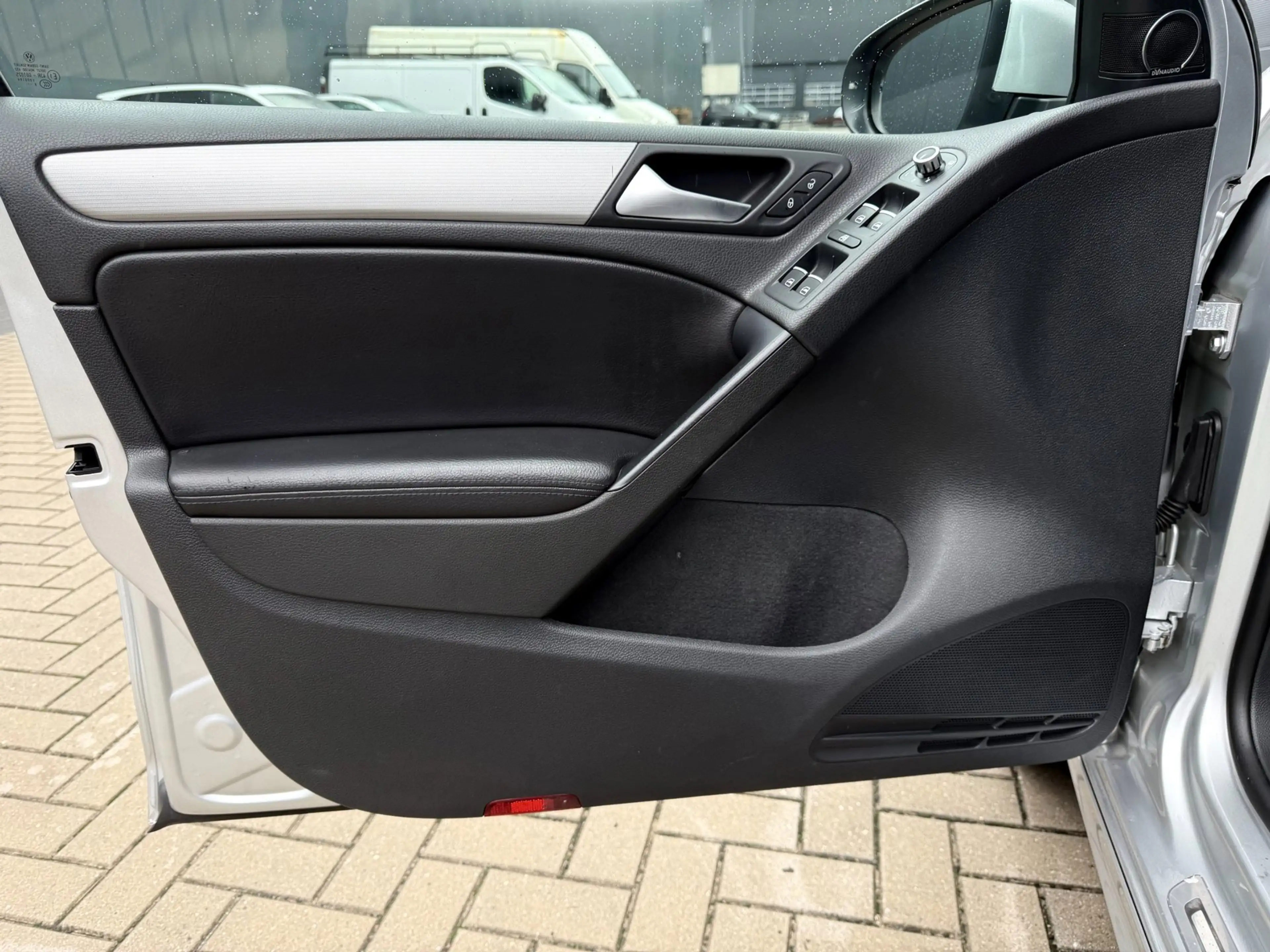 Volkswagen Golf 1.4 TSI Highline | R-Line | Dynaudio| — photo 12