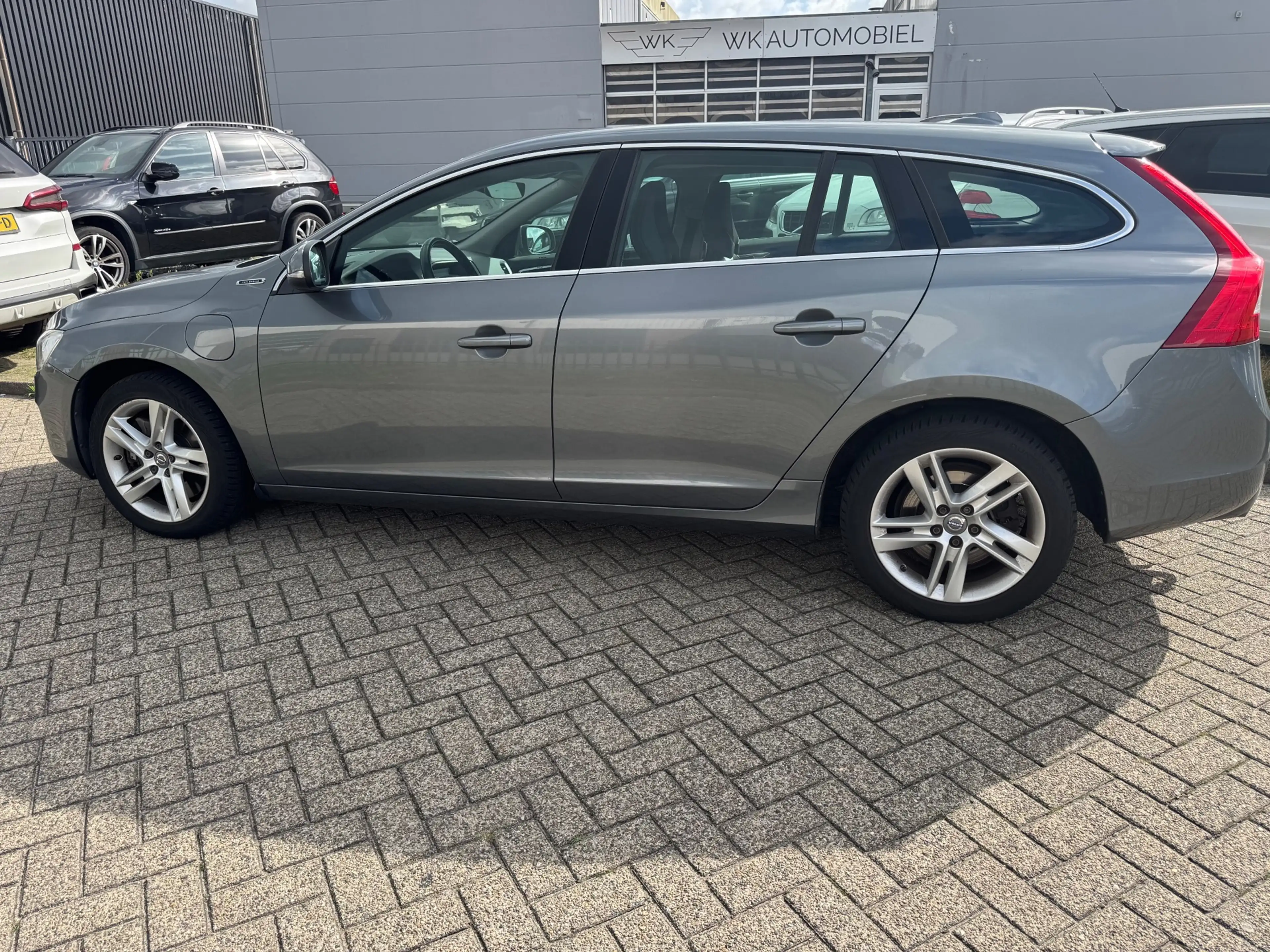 Volvo V60 2.4 D5 Twin Engine Lease Edition Garantie — photo 13