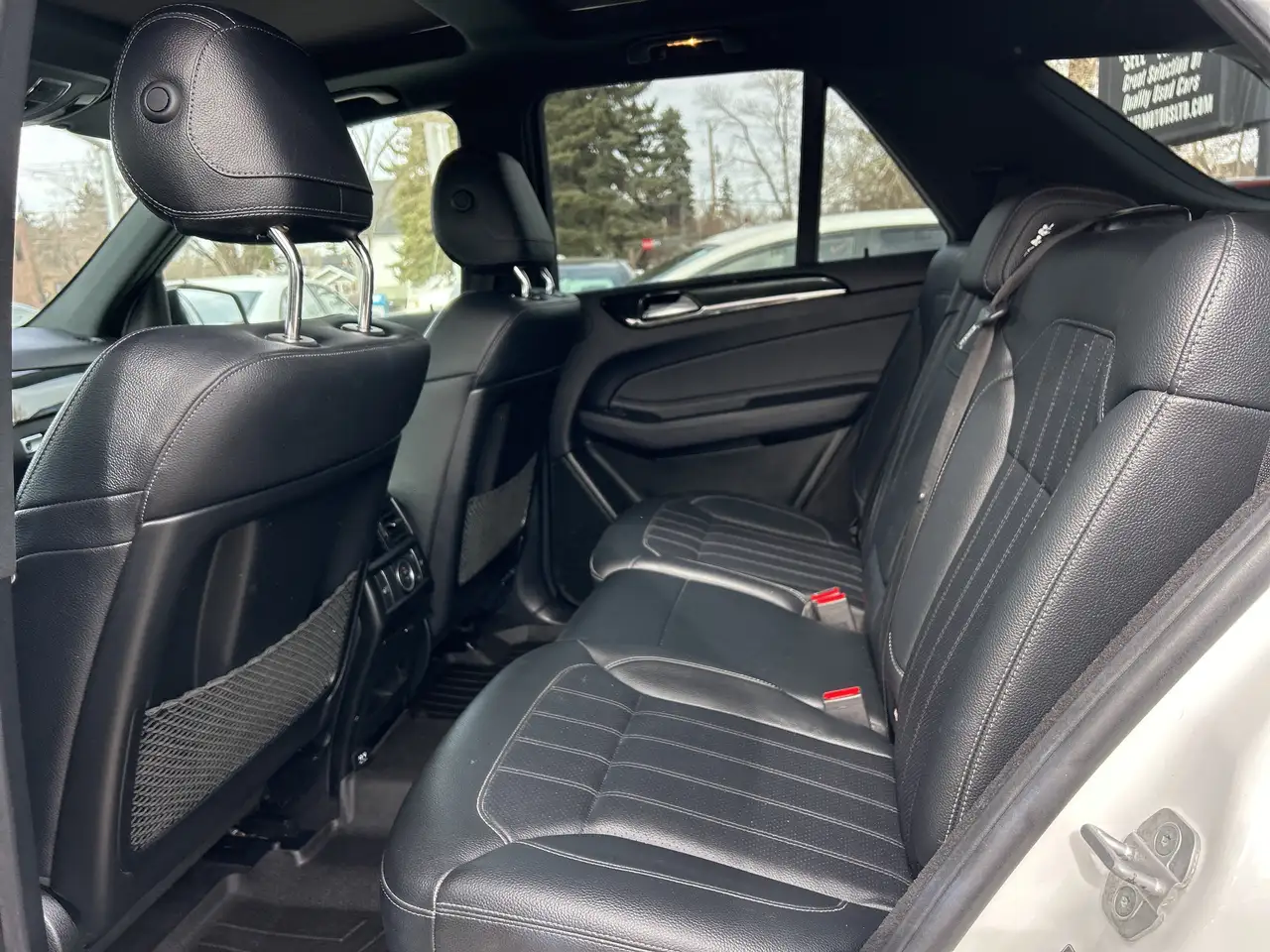 Mercedes-Benz GLE снимка Mercedes-Benz GLE