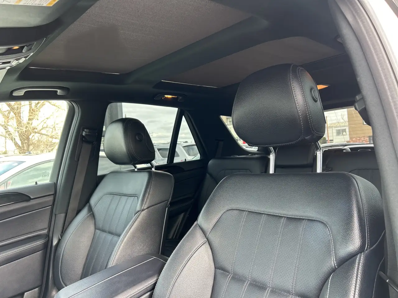 Mercedes-Benz GLE снимка Mercedes-Benz GLE