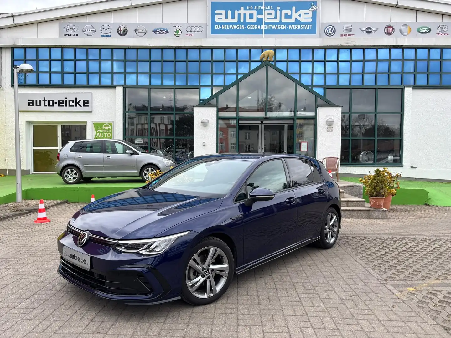 Volkswagen Golf VIII R-Line 1.5 eTSI DSG Blauw - 1