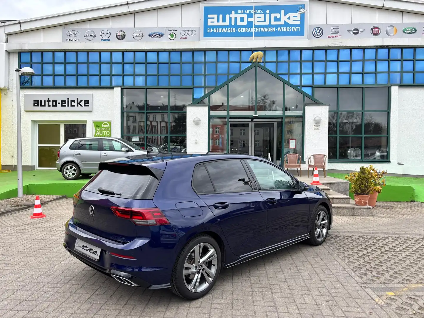 Volkswagen Golf VIII R-Line 1.5 eTSI DSG Blauw - 2
