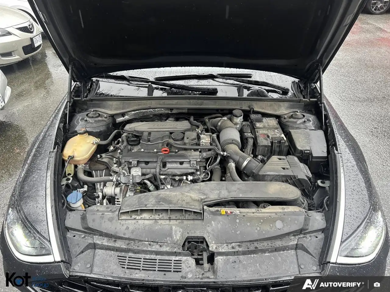 Hyundai SONATA снимка Hyundai SONATA