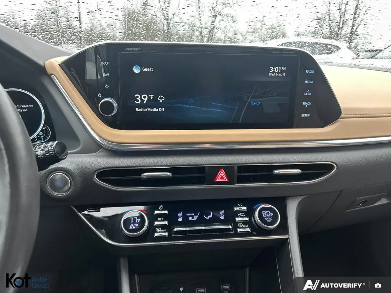 Hyundai SONATA снимка Hyundai SONATA