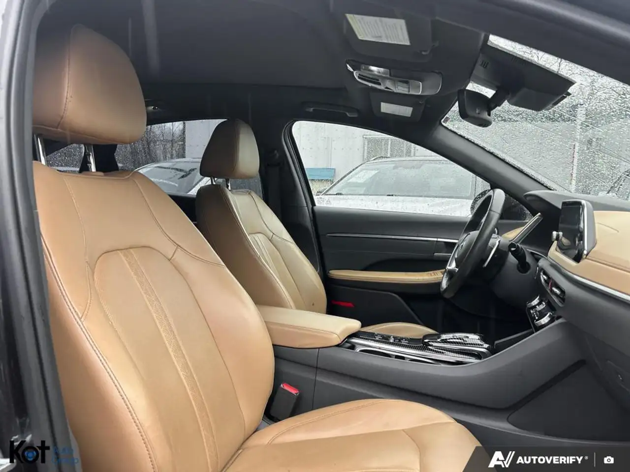 Hyundai SONATA снимка Hyundai SONATA