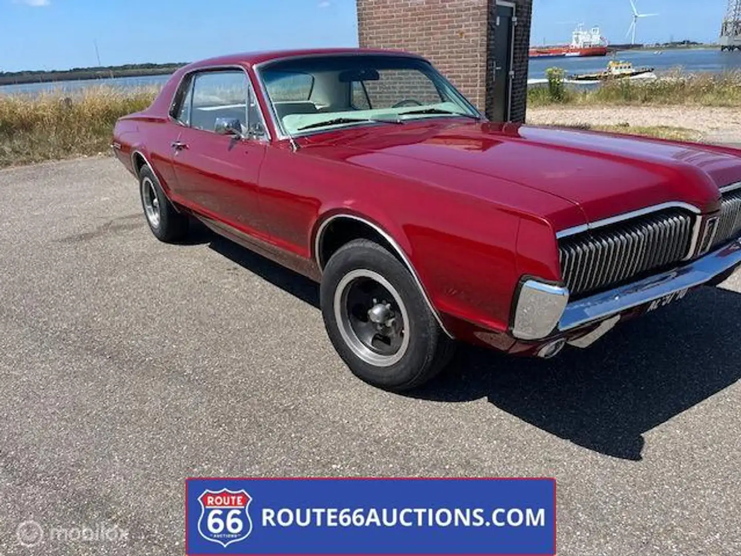 Mercury Cougar Sedan | Route 66 Auctions Czerwony - 1